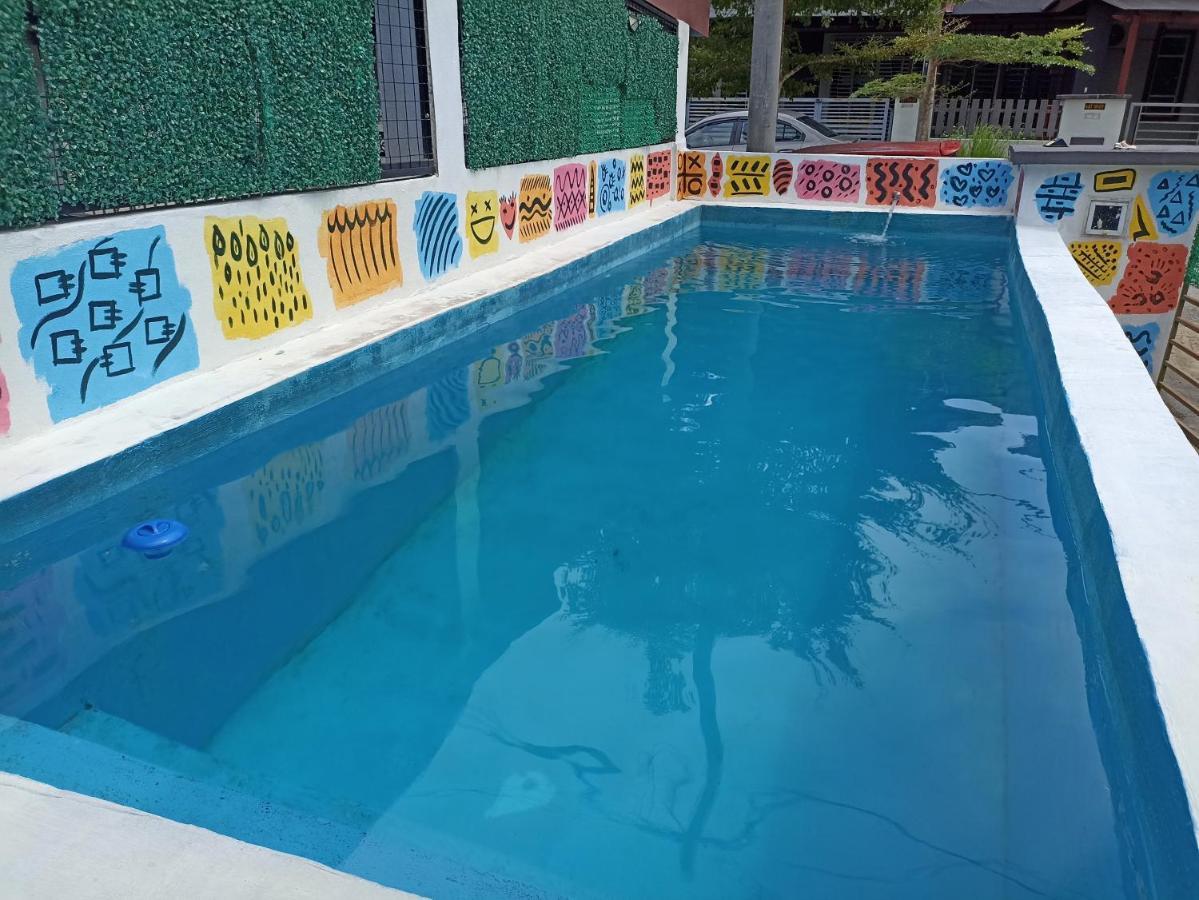 Jeli Homestay Ayer Puteh Jeli Kelantan Private Swimming Pool Kampong Jeli Kerawat Exteriör bild